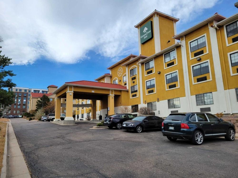 Greentree Inn Denver Tech Center Сентенниал Экстерьер фото